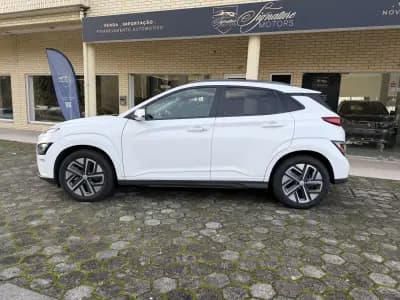 Sell Hyundai Kauai 2022 - 22900 EUR, 81000 km - AUTO.MOTO.pt