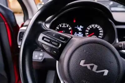 Sell Kia Stonic 2022 - 13999 EUR, 88000 km - AUTO.MOTO.pt