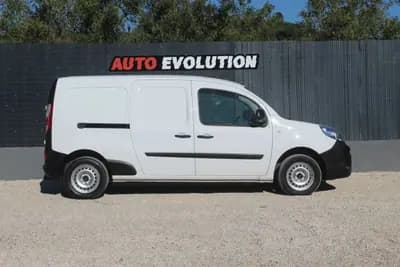 Sell Renault Kangoo 2018 - 10900 EUR, 149000 km - AUTO.MOTO.pt