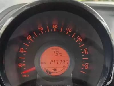 Vendo Peugeot 108 2014 - 7490 EUR, 140000 km - AUTO.MOTO.pt