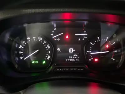 Sell Opel Vivaro 2020 - 21525 EUR, 77000 km - AUTO.MOTO.pt