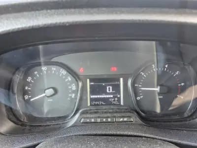 Vendo Peugeot Expert 2020 - 12950 EUR, 124434 km - AUTO.MOTO.pt