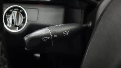 Vendo Mercedes-Benz E 220 2012 - 20950 EUR, 199926 km - AUTO.MOTO.pt