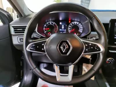 Vendo Renault Clio 2021 - 13350 EUR, 61000 km - AUTO.MOTO.pt