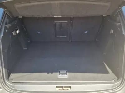 Vendo Peugeot 3008 2020 - 30499 EUR, 65405 km - AUTO.MOTO.pt