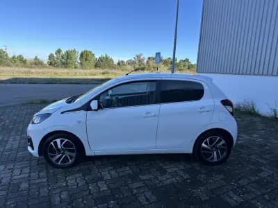Sell Peugeot 108 2016 - 11490 EUR, 54520 km - AUTO.MOTO.pt