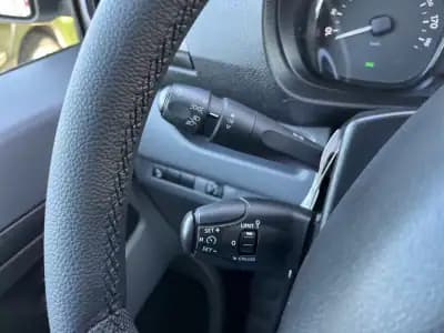 Vendo Peugeot Expert 2020 - 16500 EUR, 135000 km - AUTO.MOTO.pt