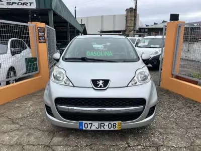 Vendo Peugeot 107 2010 - 4950 EUR, 135993 km - AUTO.MOTO.pt