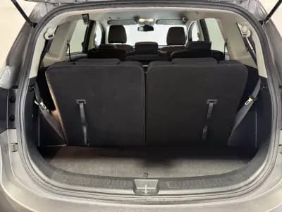 Sell Kia Carens 2016 - 16500 EUR, 115211 km - AUTO.MOTO.pt