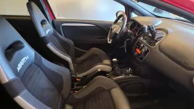 Sell Abarth Punto Evo 2012 - 16500 EUR, 118522 km - AUTO.MOTO.pt