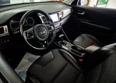 Sell Kia Niro 2017 - 15750 EUR, 75577 km - AUTO.MOTO.pt
