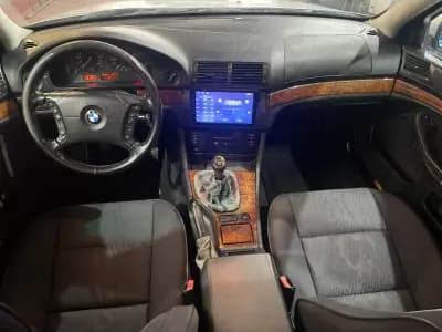 Vendo BMW 520 2001 - 3500 EUR, 359000 km - AUTO.MOTO.pt