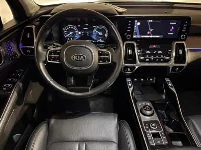 Sell Kia Sorento 2021 - 37900 EUR, 116815 km - AUTO.MOTO.pt