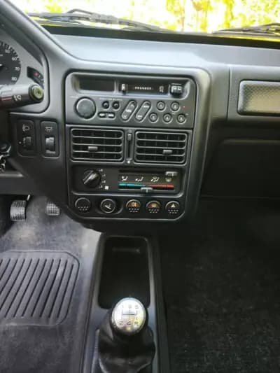 Sell Peugeot 106 1995 - 15500 EUR, 34000 km - AUTO.MOTO.pt