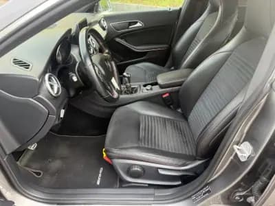 Vendo Mercedes-Benz CLA 180 2014 - 16450 EUR, 205000 km - AUTO.MOTO.pt