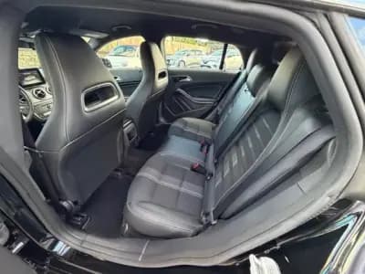 Sell Mercedes-Benz 180 2016 - 21500 EUR, 60068 km - AUTO.MOTO.pt