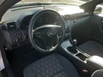 Vendo Mercedes-Benz C 180 2003 - 7000 EUR, 173500 km - AUTO.MOTO.pt