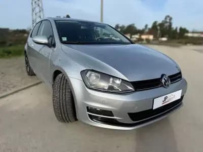 Vendo Volkswagen Golf 2016 - 16490 EUR, 148200 km - AUTO.MOTO.pt