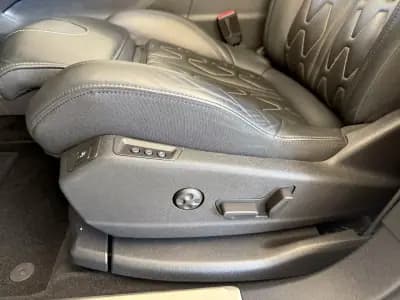 Sell Peugeot 3008 2018 - 20000 EUR, 163500 km - AUTO.MOTO.pt