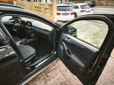 Vendo Ford Focus 2020 - 19900 EUR, 120000 km - AUTO.MOTO.pt