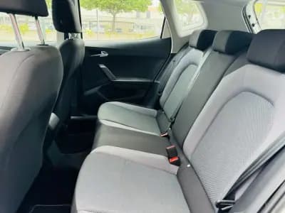 Vendo SEAT Arona 2021 - 15999 EUR, 100000 km - AUTO.MOTO.pt