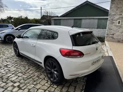 Vendo Volkswagen Scirocco 2010 - 10900 EUR, 189000 km - AUTO.MOTO.pt