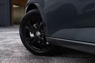 Sell Skoda Fabia 2021 - 10999 EUR, 134000 km - AUTO.MOTO.pt