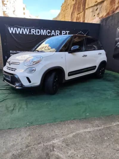 Sell Fiat 500L 2018 - 10990 EUR, 135000 km - AUTO.MOTO.pt