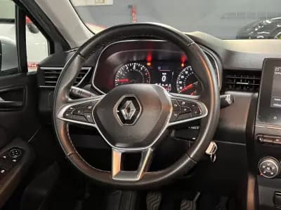 Vendo Renault Clio 2021 - 12990 EUR, 80000 km - AUTO.MOTO.pt