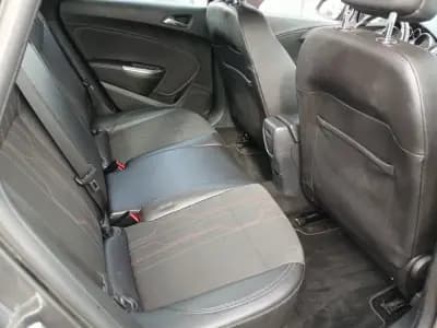 Vendo Opel Astra Sports Tourer 2012 - 6950 EUR, 178110 km - AUTO.MOTO.pt