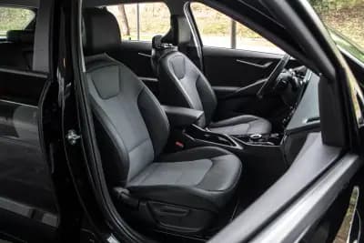 Vendo Kia Niro EV 2023 - 27990 EUR, 42094 km - AUTO.MOTO.pt