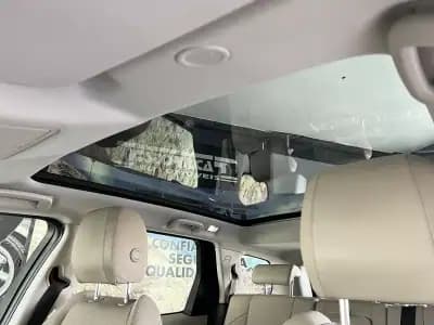 Sell Land Rover Discovery Sport 2021 - 37200 EUR, 74894 km - AUTO.MOTO.pt