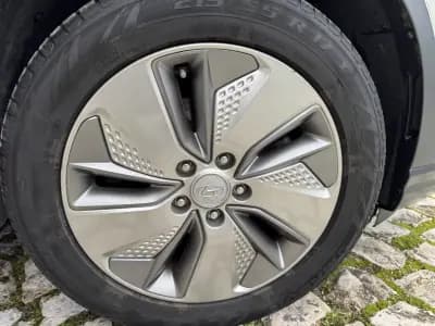 Vendo Hyundai Kauai 2020 - 19990 EUR, 61000 km - AUTO.MOTO.pt