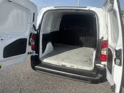 Sell Citroën Berlingo 2019 - 13500 EUR, 163017 km - AUTO.MOTO.pt