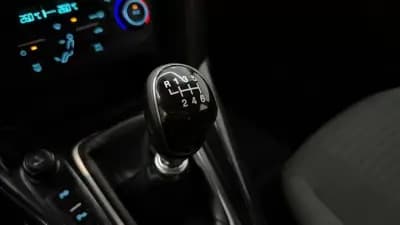 Sell Ford Focus 2018 - 9990 EUR, 168157 km - AUTO.MOTO.pt