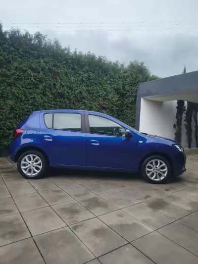 Vendo Dacia Sandero 2020 - 10400 EUR, 108000 km - AUTO.MOTO.pt