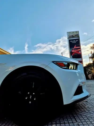 Vendo Ford Mustang 2015 - 37500 EUR, 159000 km - AUTO.MOTO.pt