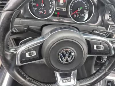 Sell Volkswagen Golf 2016 - 15490 EUR, 211638 km - AUTO.MOTO.pt