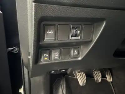 Vendo Nissan Qashqai 2016 - 15390 EUR, 145000 km - AUTO.MOTO.pt