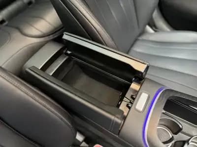 Vendo Mercedes-Benz E 300 2024 - 61500 EUR, 63000 km - AUTO.MOTO.pt