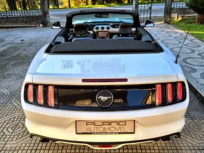 Vendo Ford Mustang 2015 - 37500 EUR, 159000 km - AUTO.MOTO.pt