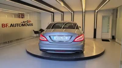Vendo Mercedes-Benz CLS 250 2012 - 22500 EUR, 197255 km - AUTO.MOTO.pt