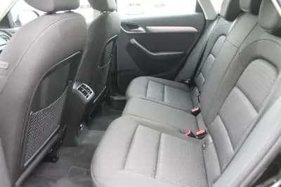 Vendo Audi Q3 2016 - 19990 EUR, 179900 km - AUTO.MOTO.pt