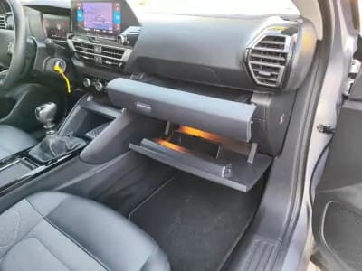 Vendo Citroën C4 2022 - 17900 EUR, 75500 km - AUTO.MOTO.pt