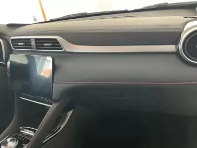 Vendo MG ZS 2021 - 22900 EUR, 41000 km - AUTO.MOTO.pt