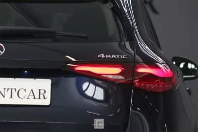 Vendo Mercedes-Benz GLC 300 2023 - 66500 EUR, 32000 km - AUTO.MOTO.pt