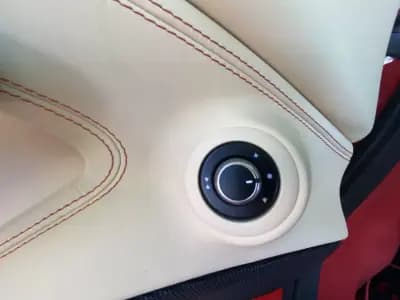 Sell Ferrari F8 Tributo 2022 - 425600 EUR, 4336 km - AUTO.MOTO.pt