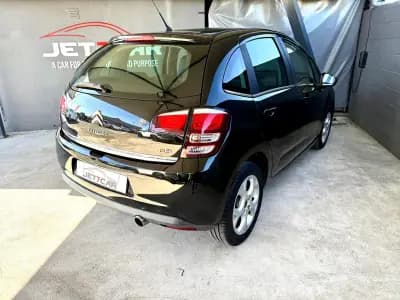 Vendo Citroën C3 2016 - 9490 EUR, 141621 km - AUTO.MOTO.pt