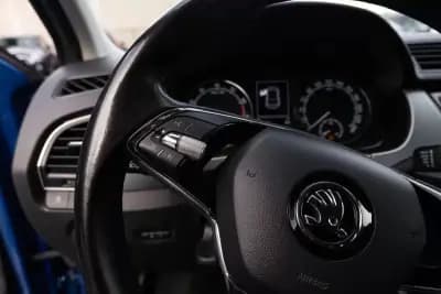 Sell Skoda Fabia 2021 - 10999 EUR, 120000 km - AUTO.MOTO.pt