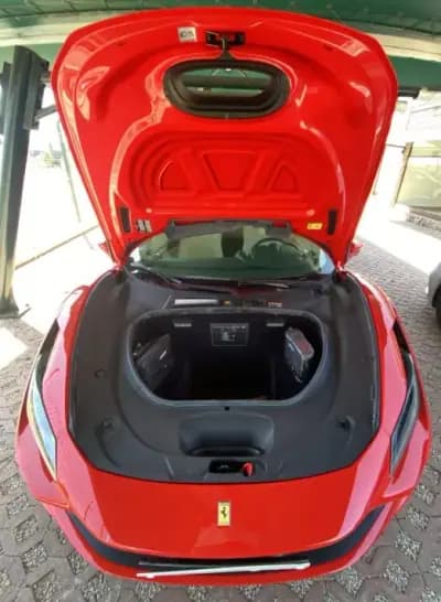 Sell Ferrari F8 Tributo 2022 - 425600 EUR, 4336 km - AUTO.MOTO.pt